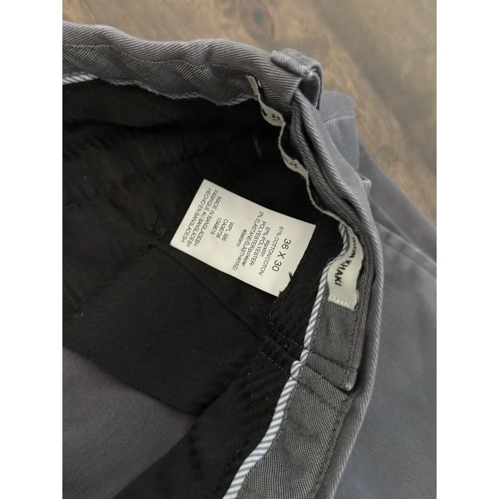 Haggar Premium Flat Front Cotton Khaki Pant Men Size 36X30 Grey Expandable Waist
